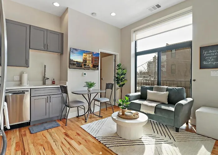 Splendid & Fully Furnished 1br - Broadway 204 Rep Appartement